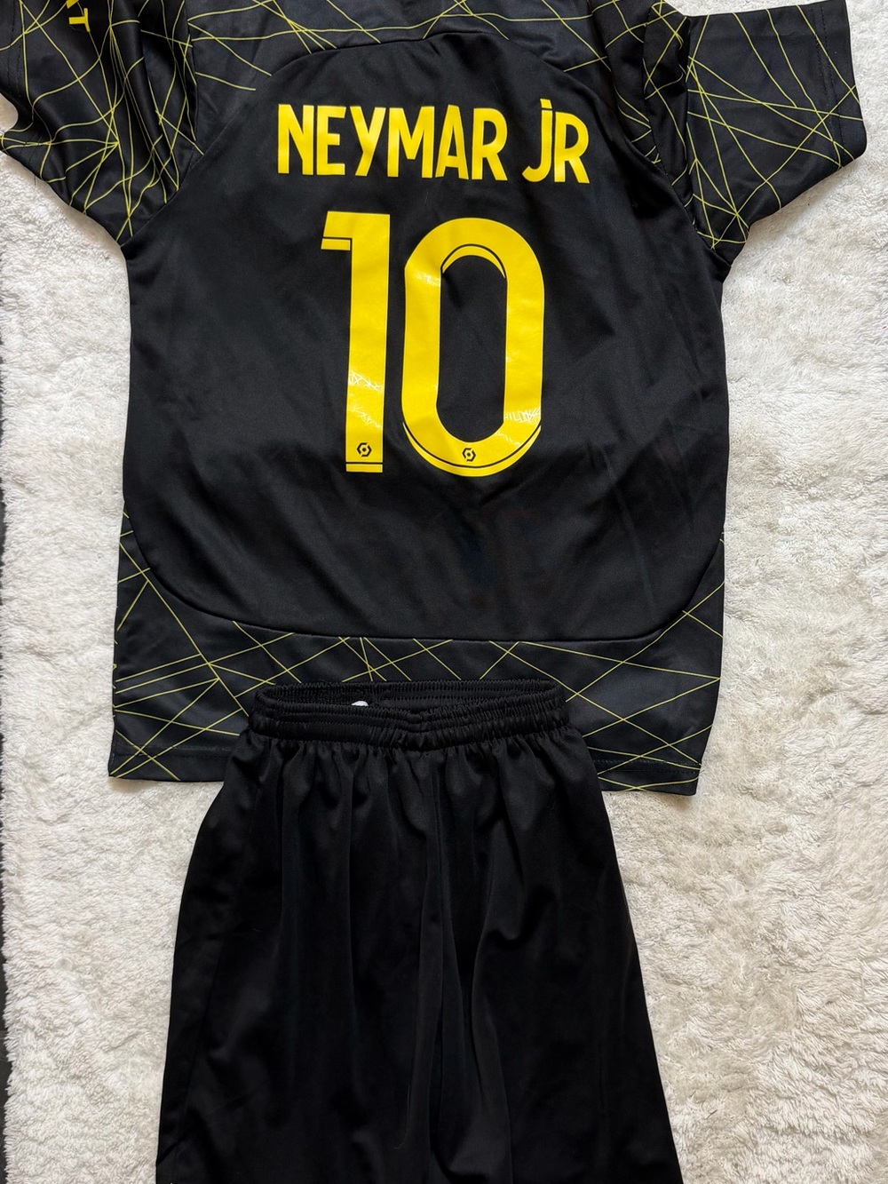 Neymar Jr Paris Saint Germain #10 Black & Yellow Kids Soccer Jersey Set